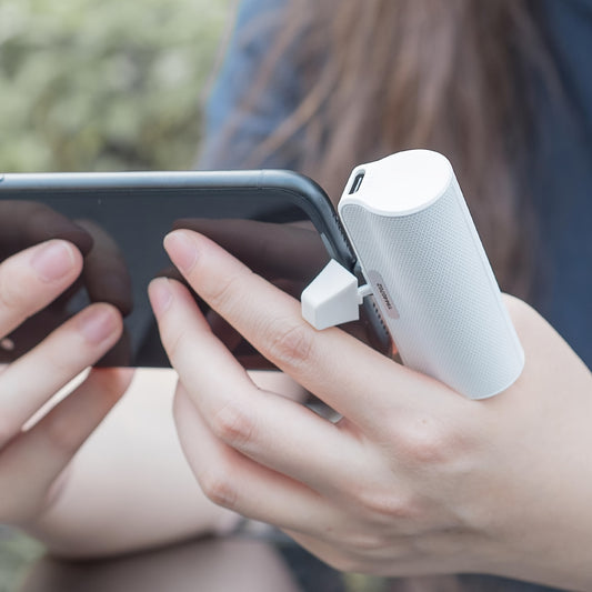 Portable charger, built-in plug, 3350mAh micro power bank small battery pack, compatible with iPhone 14/14 Pro/13/13 Pro/12/12 Pro/11/XR/XS/X/8/7/6, AirPods